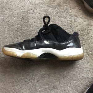Jordan 11 Lows